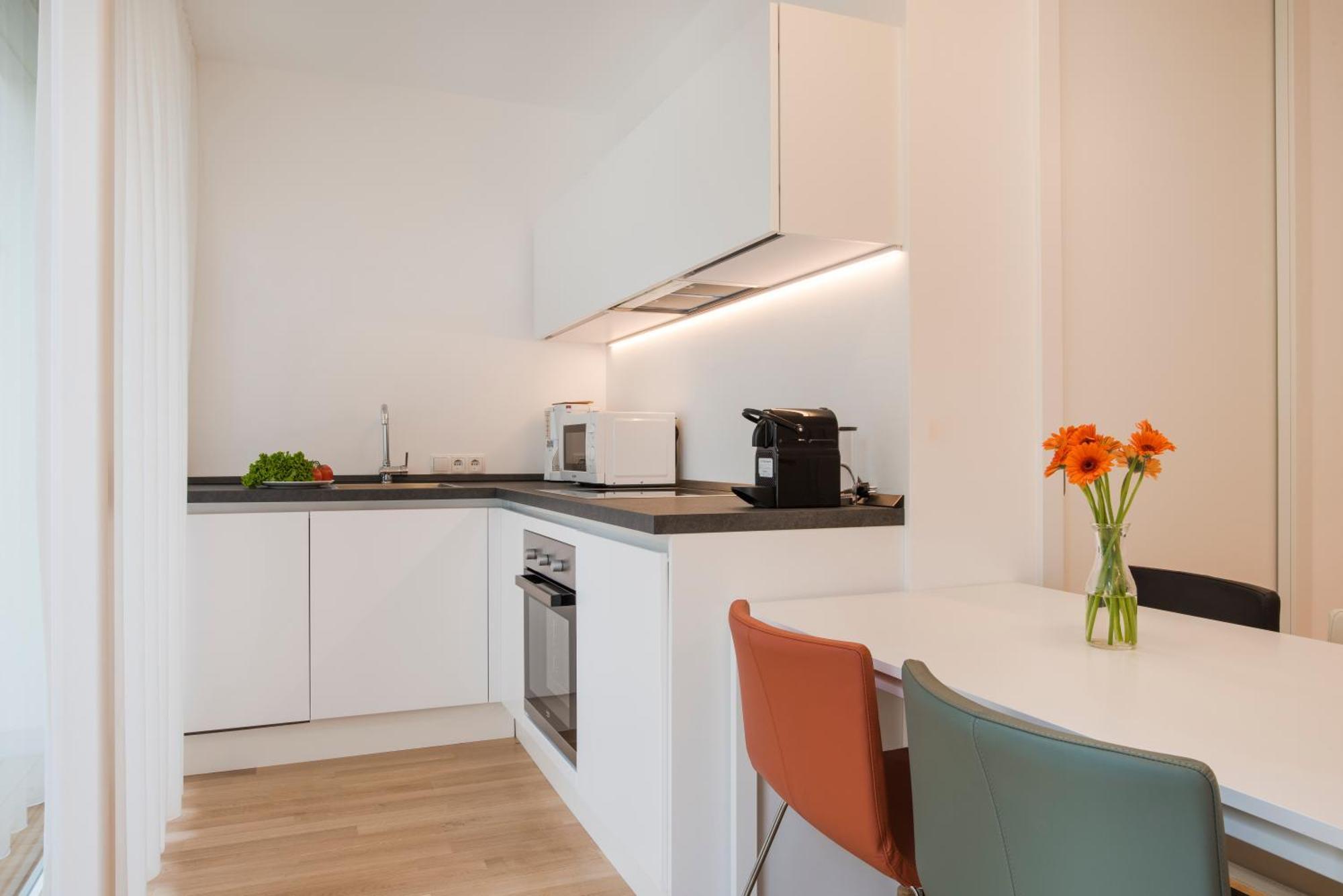 Residence Desiree Classic & Design Мерано Стая снимка