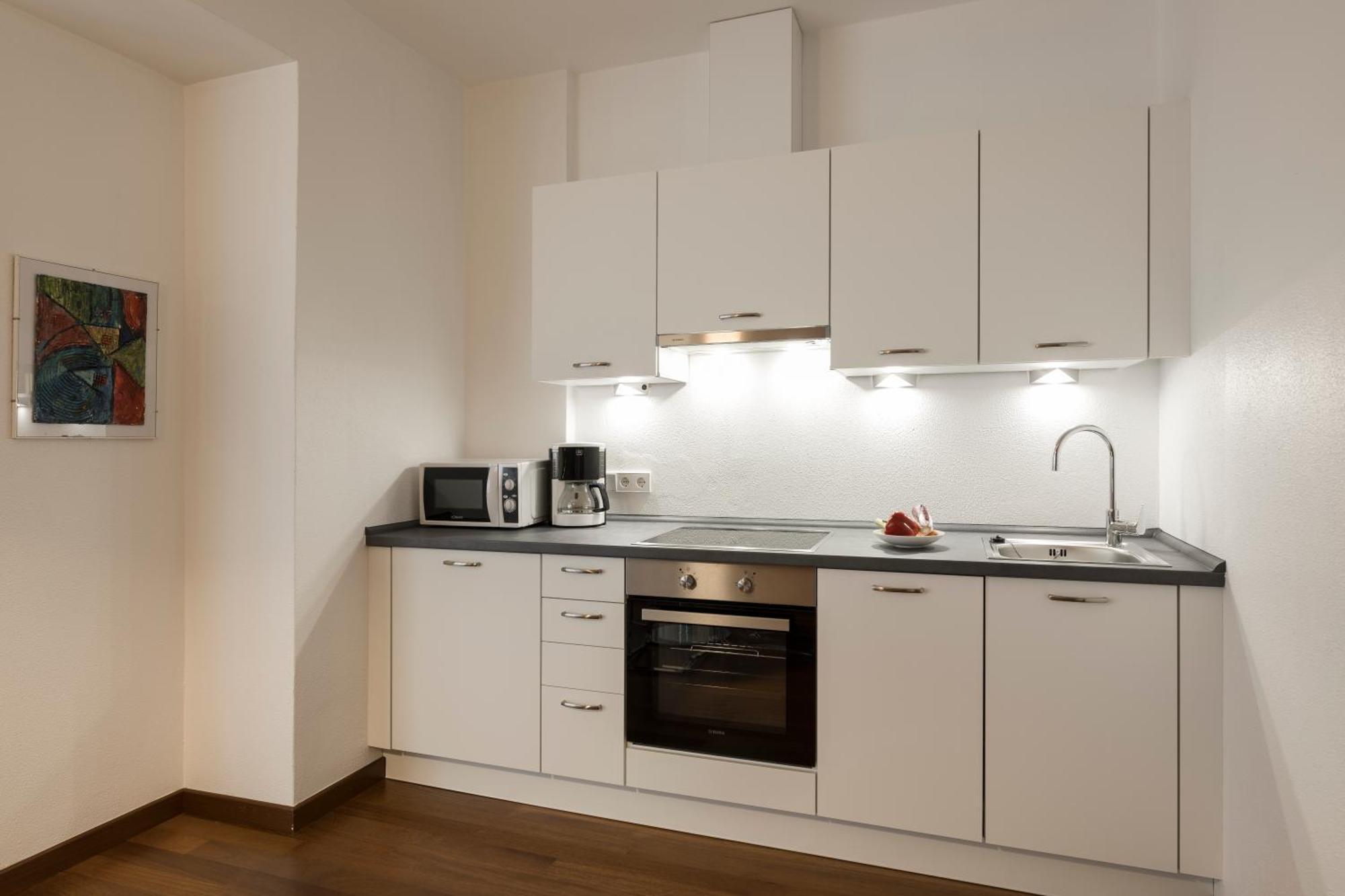 Residence Desiree Classic & Design Мерано Стая снимка