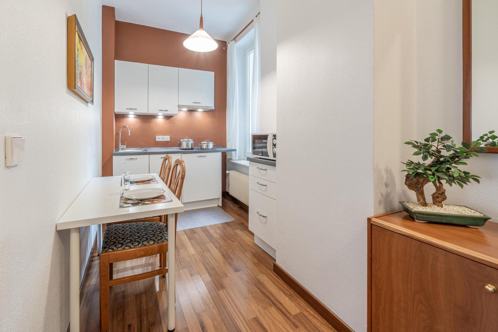 Residence Desiree Classic & Design Мерано Стая снимка
